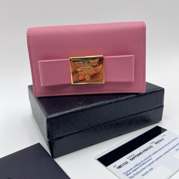 Prada Handbags - 💗🌸PRADA CARD CASE / CARD HOLDER 🌸💗